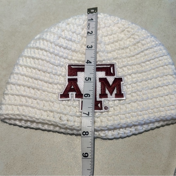 Texas A&M White Crocheted Beanie with A & M Logo Patch 9”W x 7 1/2” L Stretches - Picture 6 of 7